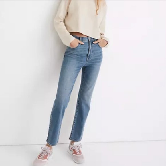 Madewell Denim - Madewell Petite Slim Demi-Boot Jeans in Enright Wash